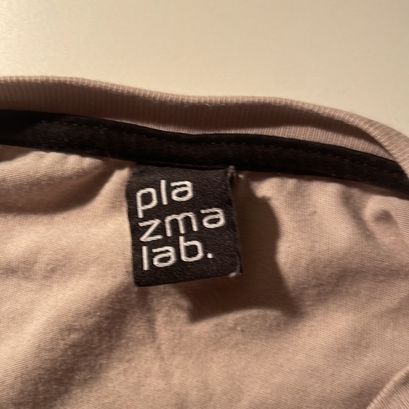 Plazmalab tee with cool design - Picture 3 of 3